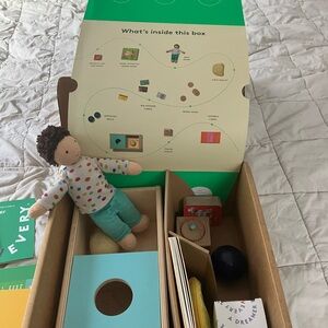 Lovevery Thinker Kit, months 11-12